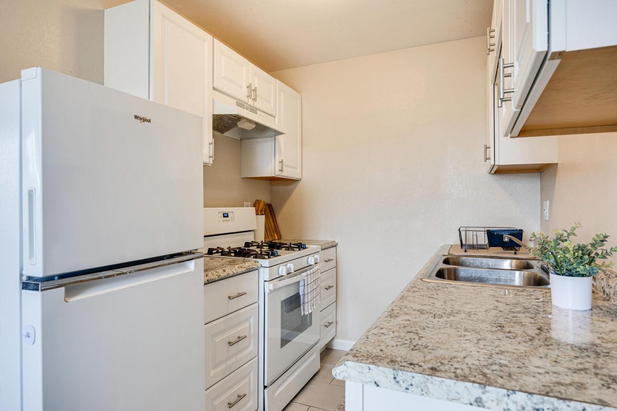 Convenient Joshua Tree Apartment - Walk To Town! Exteriör bild